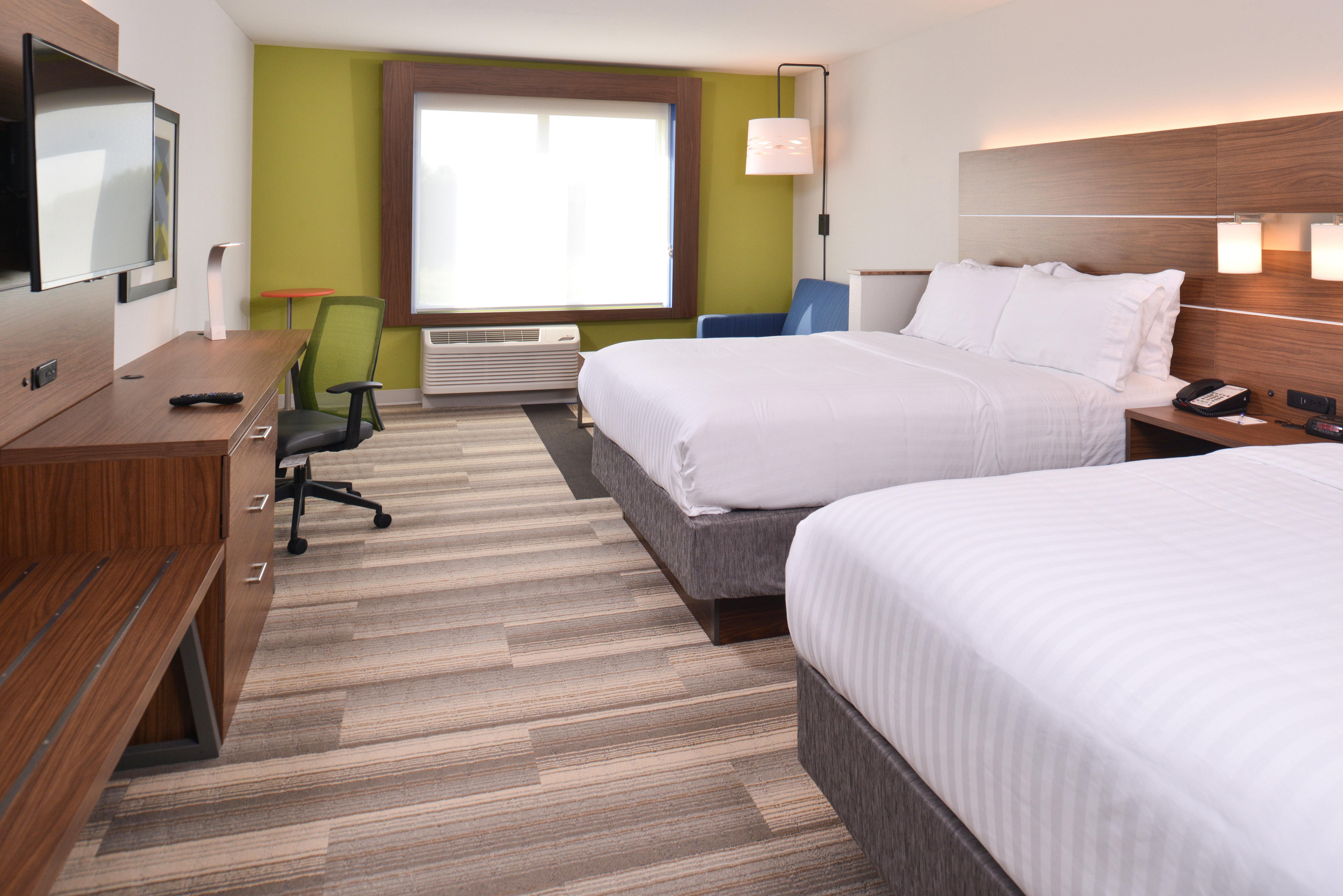 Holiday Inn Express & Suites Omaha Airport By Ihg Carter Lake Exterior photo